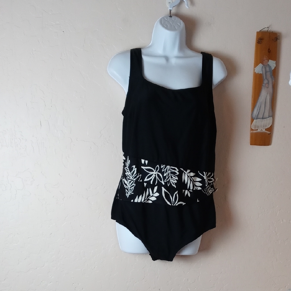 Krista Black and White Leaf Print Swimsuit